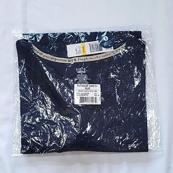 New, Women's HUE T-Shirt - Picture 5 of 5